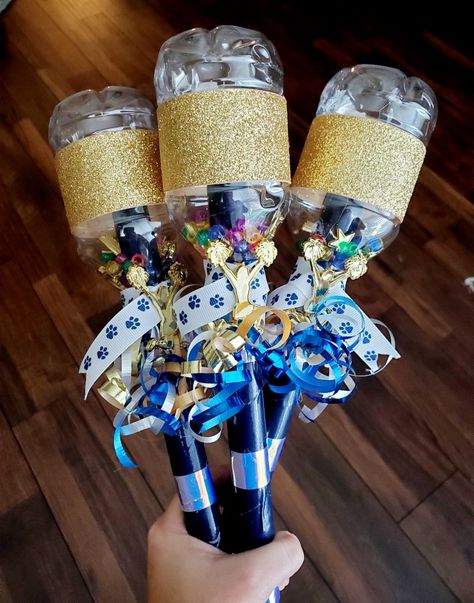 Noise Makers Diy, Cheer Spirit Sticks, Spirit Sticks, Cheer Spirit, Homecoming Spirit, Football Crafts, Awards Night, Pep Rally, Cheerleading Gifts