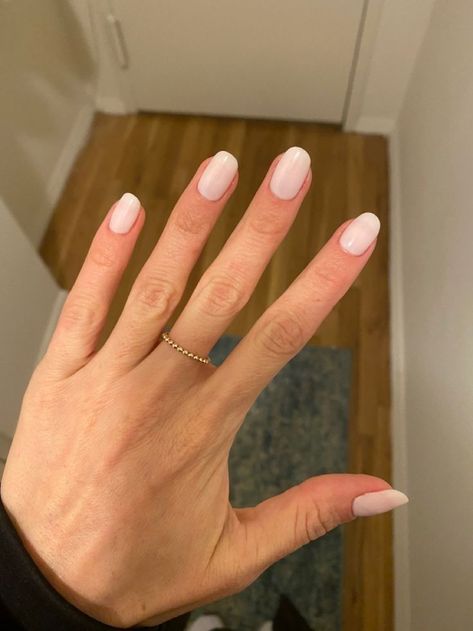 Manicure For Small Hands, Wedding Nails Rounded Square, Wedding Day Nails Squoval, Rounded Neutral Nails, Squared Oval Nails Short, Minimalist Nails Color, Short Dip Nails Oval, Low Maintenance Nail Ideas, Short Square Nails Rounded Edges