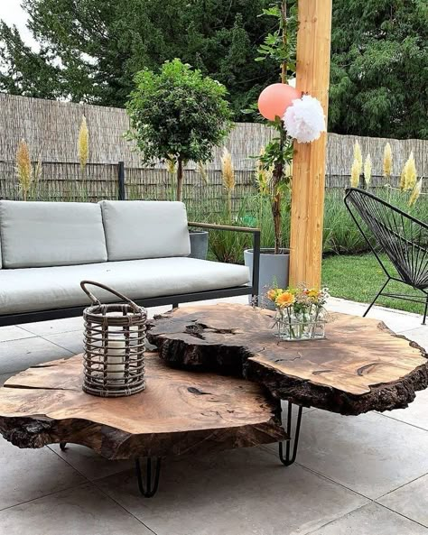 Massive Wood Table, Couch And Coffee Table, Wood Table Design, Live Edge Furniture, Log Furniture, Have Inspiration, Wooden Table, Diy Wood, Rustic Furniture