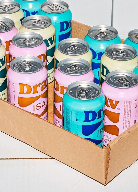 Can Photography, Beer Types, Duff Beer, Beer Photography, Drink Photography, Real Estates Design, Beer Brands, Drinks Design, Beverage Packaging