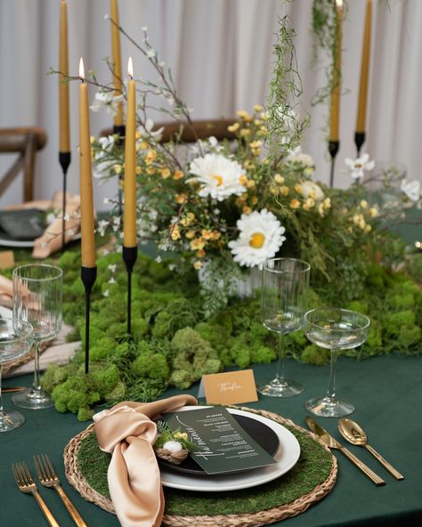 🌿 Bringing the enchanting forest vibes to our showcase table at A Classic showroom, where Alice in Wonderland meets the mystical depths of the forest. 🌳 Special thanks to my creative partner Annaleis from @custombloomsindy for her flower and greenery magic ✨ A Classic Party Rentals @aclassicpartyrental Woodland Wedding Tablescape: Hunter Velvet Linen | Camel Satin Napkin | Vineyard Crossback Chair | Amelia Seagrass Placemat | Avorio China | Matte Black Stoneware | Crown Gold Flatware | ... Green Table Settings, Enchanted Forest Wedding Theme, Gold Table Setting, Forest Vibes, Forest Theme Wedding, Black Tablecloth, Enchanting Forest, Womens Tea, Enchanted Forest Wedding