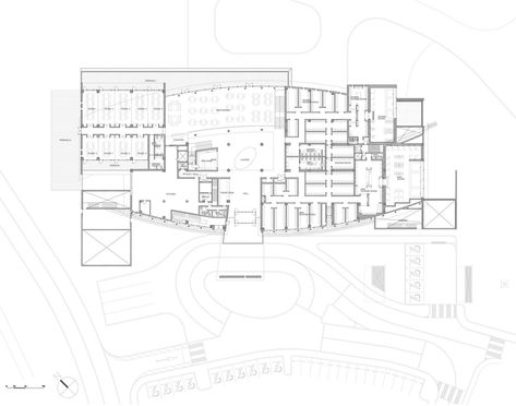 Gallery of Seowon Golf Club House / ITM Yooehwa Architects + Itami Jun Architects - 20 Clubhouse Design, Golf Clubhouse, Casa Club, Roof Shapes, Golf Design, Building Exterior, Architectural Inspiration, Architecture Plan, House Flooring