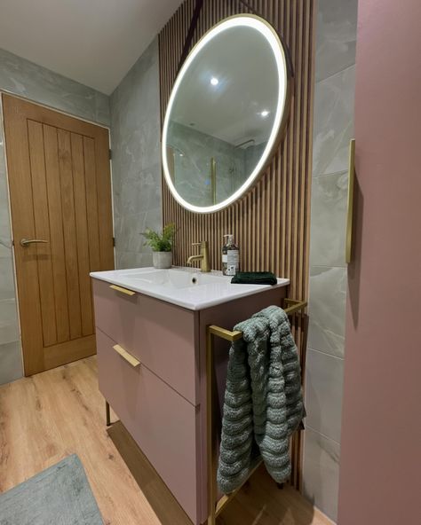 A huge statement installation made here by @rochester_william ! Matt Antique Rose wall hung vanity unit with brushed brass frame kit, matching WC unit & tall boy. All finished with complimenting brushed brass brassware. Not forgetting the luxurious onyx tiles with natural wood slat effect panels as a feature behind the vanity unit & WC unit. Contact William on 07871 937 677 📞 Visit our Showroom: 📍 NXT Hardware & Bathrooms, Unit 2, 110 Whitby Street South, Hartlepool 📞 01429 869 838 or 💬 W... Onyx Tile, Tall Boy, Rose Wall, Bathroom Inspo, Wall Hung Vanity, Vanity Unit, Antique Roses, Wood Slats, Vanity Units