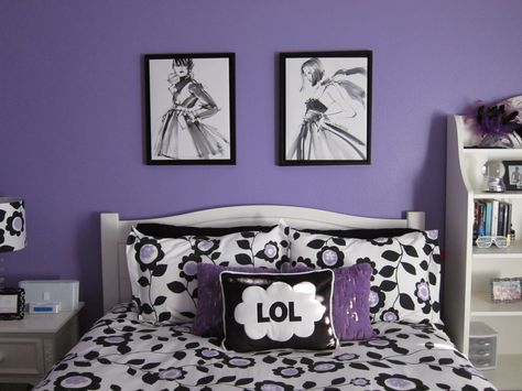 Gray and Purple Teen Rooms | We found some cute black & white fashion prints at HomeGoods, along ... White And Purple Bedroom, Purple Bedroom Design, Quirky Bedroom, Teen Bedroom Makeover, Cool Teen Bedrooms, Purple Bedrooms, Purple Bedroom, Girls Bedding Sets, Purple Rooms