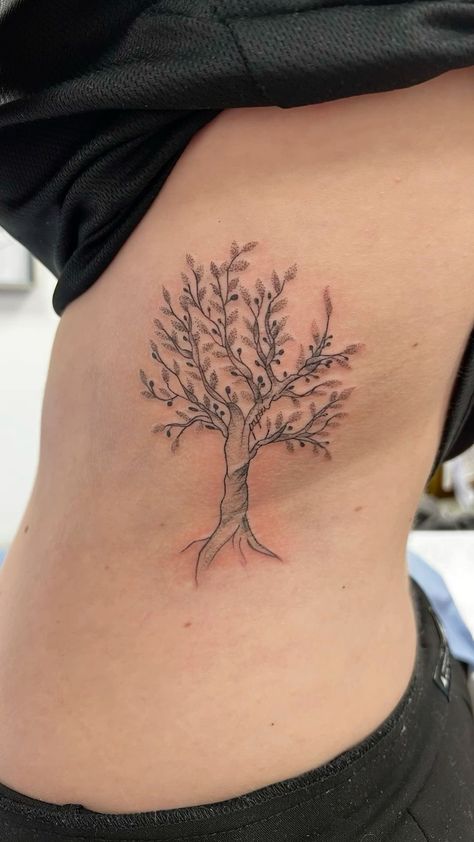 Olive Tree Tattoo, Olive Tree Tattoos, Good First Tattoos, Arabic Tattoo Design, Olive Tattoo, Tree Tattoo Back, Tree Tattoo Men, Roots Tattoo, Inspo Tattoo