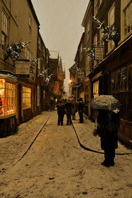 Shambles in Snow, York by Matt Cornock Shambles York, Christmas In New York Aesthetic, 2010 Christmas, Medieval Street, Photos Snow, The Shambles, England Aesthetic, York Uk, Cozy Interior Design