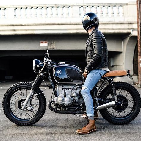 Bowties & Sweet Dreams Bmw R100 Scrambler, Nine T Bmw, Bmw R75, Cafe Racer Moto, Bmw Vintage, Bmw R100, Bike Bmw, Bmw Scrambler, Bike Motor