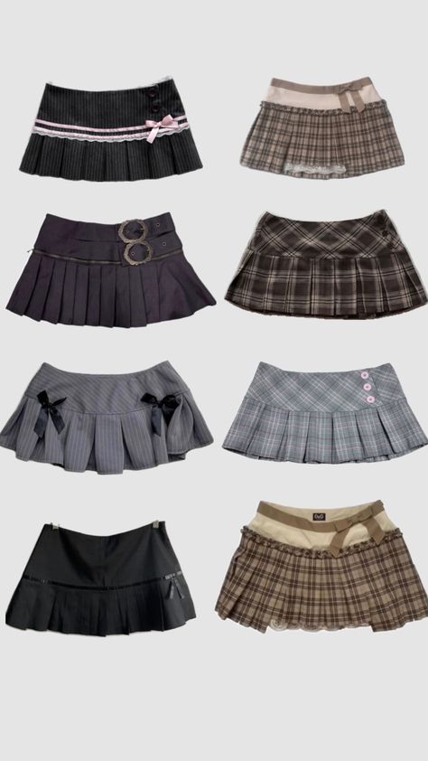 y2k mini skirts #y2k #y2kaesthetic #fashion #outfit #aestethic Skirts Y2k, Y2k Mini Skirt, Y2k Skirts, Diy Clothes And Shoes, Aesthetic Y2k, Basic Outfits, Y2k Aesthetic, Cute Fits, Fashion Outfit