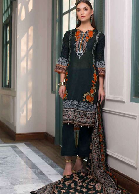 Al Zohaib Printed Lawn Unstitched 3 Piece Suit AZC19L 10A - Spring / Summer Collection Lawn Dress Design, Best Designer Suits, Pakistani Designer Suits, Navy Blue Print, Lawn Suit, Desi Fashion Casual, Lawn Dress, Modest Dresses Casual, Sleeves Designs For Dresses