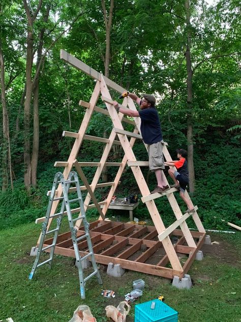 Tub Deck, Tree House Diy, Diy Crate, Outdoor Furniture Diy Easy, Outdoor Wood Furniture, Frame Cabin, Diy Outdoor Furniture Plans, Tree House Designs, Diy Pallet Furniture Outdoor