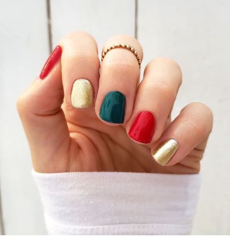 Bridal Shower Inspo, Nail Polish Art, Shellac Nails, Gel Nail Designs, Color Street Nails, Chic Nails, Fancy Nails, Short Acrylic Nails, Holiday Nails