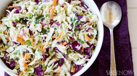 Mayo-less coleslaw with ramen noodles Coleslaw With Ramen Noodles, Mayo Slaw, Healthy Coleslaw Recipes, Raw Cabbage, Healthy Coleslaw, Vegan Coleslaw, Coleslaw Dressing, Apple Slaw, Creamy Coleslaw