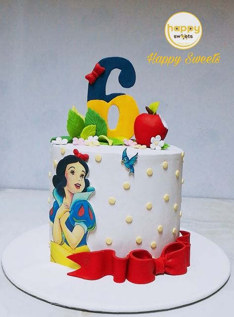 #snow White cake Snow White Cakes Birthday, Simple Snow White Cake, Snow White And The Seven Dwarfs Cake, Snow White Birthday Cake Ideas, Snow White Birthday Party Cake, Snowwhite Birthday Cake, Snow White Cake Ideas, Snow White Theme Cake, Snow White Cake Design