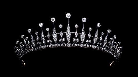 Tiaras Jewellery, Beautiful Tiaras, Headpiece Jewelry, Royal Tiaras, Diamond Tiara, Crown Jewels, Royal Jewelry, Royal Jewels, Tiaras And Crowns