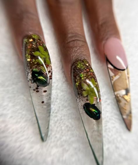 Cynthia Erivo 2024 Met Gala Manicure The Best Nails, Mint Nails, Best Nails, Cynthia Erivo, Almond Nails Designs, Almond Nail, Fashion Themes, Clear Nails, Enchanted Garden