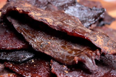 How to make beef jerky using a smoker, home oven or a dehydrator using my special marinade that turns out great every time. Beef Jerky Recipe Oven, Simple Beef Jerky Recipe, Oven Beef Jerky, Make Beef Jerky, Oven Jerky, Jerkey Recipes, Smoked Beef Jerky, Homemade Beef Jerky, Homemade Jerky