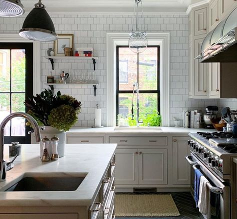 8 photos that prove taupe kitchen cabinets are the new white | Real Homes New England Style Kitchen, Cheap Kitchen Floor, Windows In Kitchen, Taupe Cabinets, Taupe Kitchen Cabinets, Taupe Kitchen, Classic Kitchen Design, Barn Kitchen, Devol Kitchens