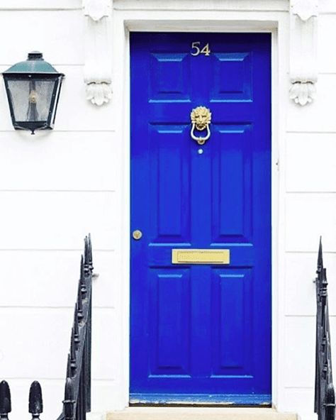 Enhance your curb appeal with bold color choices like Brilliant Blue 2065-30. (via @thesprucemakes) Bold Front Door, Best Front Door Colors, Majorelle Blue, Blue Front Door, Door Gate Design, Painted Front Doors, Front Door Colors, Blue Door, Exterior Paint Colors