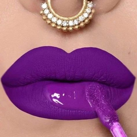 Lisa Lipstick, Colorful Lips, Permanent Lipstick, Lip Art Makeup, Mistletoe Kiss, Orange Lips, Beautiful Lipstick, Batons Matte, Purple Lips