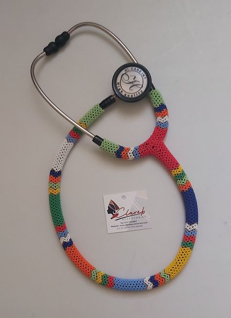 Beaded Stethoscope, Stethoscope Holder, Stethoscope Covers, Charm Bar, Stethoscope Cover, Medical Scrubs Outfit, Stethoscope Charms, Nursing School Motivation, Medical Student Motivation