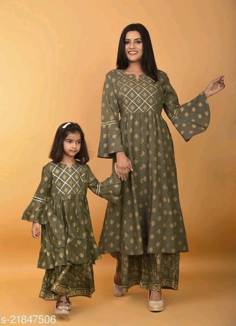 Mother And Daughter Combo Dress, Mommy Daughter Dresses, Meesho Finds, Kid Dress, Daughter Dress, Mother Daughter Fashion, Mother Daughter Dress, Dress Rayon, Anarkali Kurti