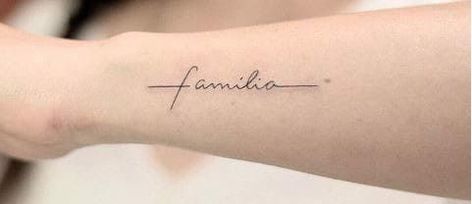 Foot Tattoos For Women, Inspiration Tattoos, Small Tattoos Simple, Temporary Tattoo Designs, Tattoo Feminina, Dainty Tattoos, Subtle Tattoos, Family Tattoos, Tattoo Trends