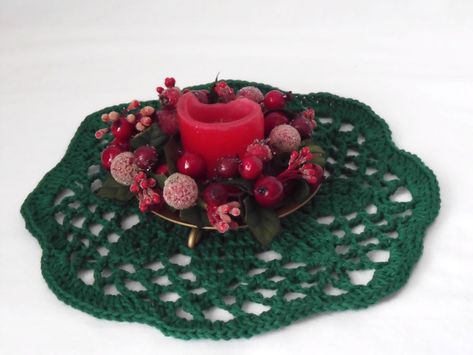 Christmas Doily, Crocheted Christmas, Table Centrepiece, Candle Mat, Table Decoration, Christmas Crochet, Reason Why, Green Cotton, Poinsettia