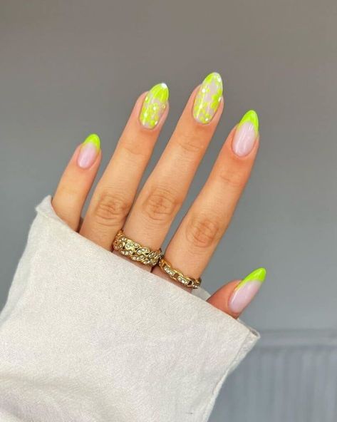 Lime Nails, Lime Green Nails, Neon Green Nails, Cute Summer Nail Designs, Summer Gel Nails, Green Nail Art, Watermelon Nails, Summer Nail Designs, Green Nail Designs