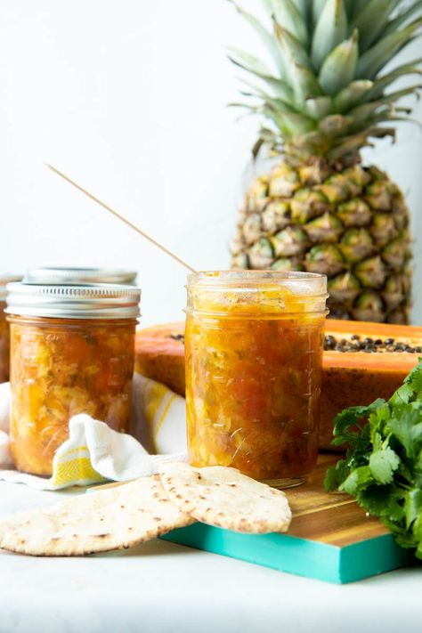 logo Pineapple Salsa Canning Recipe, Chili's Salsa Recipe, Papaya Salsa, Salsa Canning Recipes, Canning Tomatoes Recipes, Mason Jar Recipe, Canning Recipe, Mason Jar Meals, Pineapple Salsa