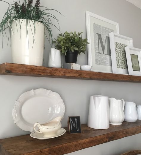 Dining Room Colour Ideas, Dining Room Floating Shelves, Shelves Dining Room, Room Colour Ideas, Dining Room Shelving, Buffet Table Decor, Dining Room Shelves, Dining Room Updates, Country Dining Rooms