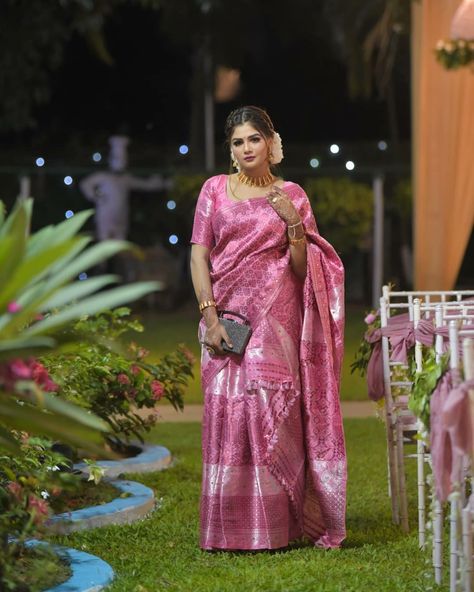 Pink Saare Look, Baby Pink Saree Wedding, Sador Mekhela Design, Mekhla Chador Look, Mekhla Blouse Design, Pink Saree Engagement Look, Reception Pink Saree For Bride, Pink Saree For Traditional Ceremonies, Mekhla Saree