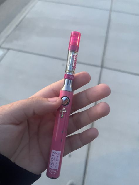 Wax Pen Aesthetic, Space Club Disposable, Cart Aesthetic, Carts Pen, Pink Lighter Aesthetic, Pink Water Pipe, Dab Carts Pen Aesthetic, Dab Carts Pen, Vapepod Aesthetic Snap