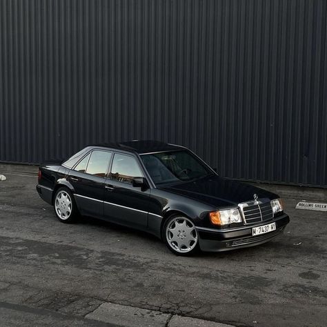 Mercedes Benz W124, Mercedes Benz World, Mercedes Wallpaper, Mercedes Benz 190e, Mercedes W124, Mercedes Benz 190, مرسيدس بنز, Lovely Car, Mercedes Sl