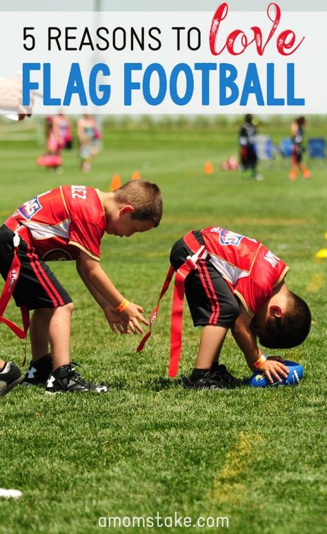 5 reasons families will love to play flag football. Learn about the National Flag Football leagues and how to join this fun sport this fall! #ad Flag Football Drills For Kids, Flag Football Drills, Football Drills For Kids, Flag Football Plays, Youth Flag Football, Football Positions, After School Activity, Sports Parent, Football Practice