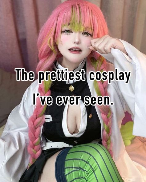 #mitsuri #mitsurikanroji #cosplay #kimetsu #kny #demonslayer #whisper #anime #cute #hashira #lovepillar #lovehashira Mitsuri Royale High Cosplay, Mitsuri Workout, Mitsuri Hairstyle Tutorial, Mitsuri Kanroji Official Art, Kny Hair Ideas, Cute Hashira, Hashira Cosplay, Mitsuri Hair, Mitsuri Cute