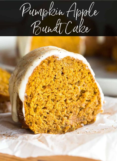 Bundt Cake Ideas, Caramel Apple Bundt Cake, Pecan Glaze, Pumpkin Cake Easy, Pumpkin Bundt, Cake Apple, Salted Caramel Apple Pie, Cinnamon Glaze, Apple Bundt Cake