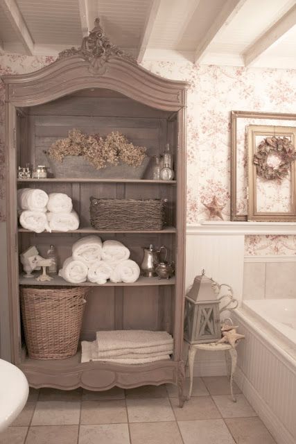 Shabby Chic Decorating, Shabby Chic Storage, Shabby Chic Bathroom, Chic Bathrooms, Shabby Chic Homes, French Country Decorating, Beautiful Bathrooms, Repurposed Furniture, Chic Home