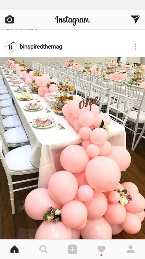 Balloon Table Garland, Balloon Tablescape, Baloon Garland Table Runner, Center Table Balloon Decor, Pink Balloon Table Runner, Balloon Table Runner, Balloon Bouquet Table Centerpiece, Small Table Balloon Centerpiece, Balloon Table Decorations