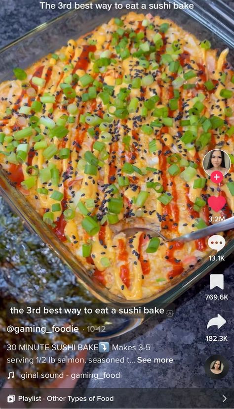 Season Salmon, Crab Sushi, Japanese Mayo, Sushi Bake, Easy Sushi, Cook More, Salmon Sushi, Salmon Seasoning, Salmon And Rice