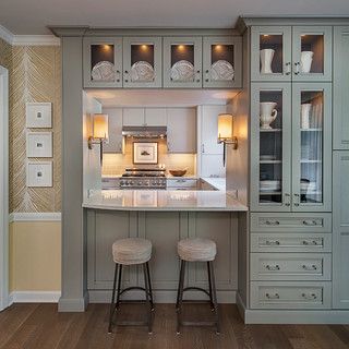 Kitchen pass through window with dark cherry wood cabinetry - Transitional - Kitchen - Chicago - by CabinetWerks by Orren Pickell | Houzz Kitchen Pass Through Ideas, Pass Through Kitchen, Kitchen Pass Through, Kitchen Pass, Pass Through Window, Kitchen Peninsula, Wood Floor Kitchen, Fabulous Kitchens, Home Magazine