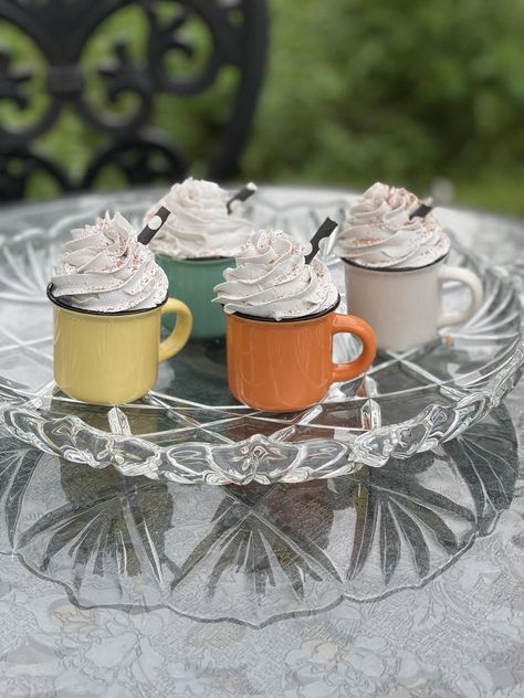 Fake Hot Chocolate, Food Props Diy, Diy Whipped Cream, Tiered Shelves, Shelves Decor, Fake Food Props, Crafts Fall, Faux Food, Tiered Tray Diy