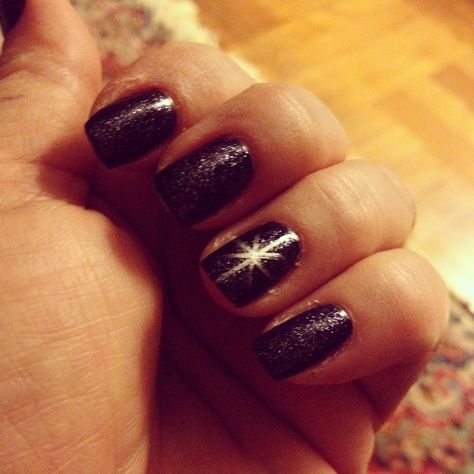 Star of Bethlehem Nails Star, Classic Nail Art, Bethlehem Star, Star Nail Designs, Star Nail, Nail Designs Pictures, Star Nail Art, Nail Art For Beginners, Christmas Gel Nails