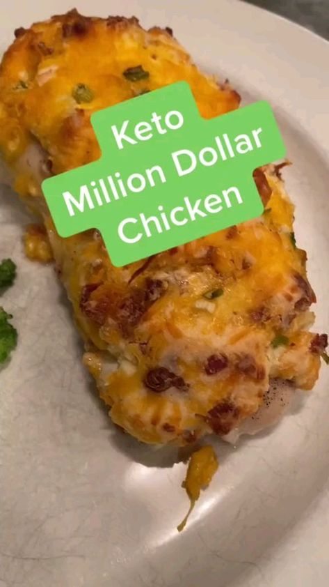 #ketolowcarb #LowCarbKetoRecipes #easyketorecipes #dirtylazyketo #cheatoketo #lowcarblife #lowcarbdiet #ketodiet #fatloss #easyrecipesathome | Sarah Wright | Sarah Wright · Original audio Million Dollar Chicken, Chicken Keto, Recetas Keto, Keto Diet Food List, Keto Cooking, Keto Recipes Dinner, Idee Pasto Sano, Low Carb Keto Recipes, Million Dollar