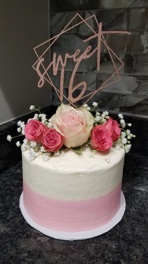 Birthday Cake Rose Gold, Birthday Cake Roses, Cake Rose, Birthday Cakes For Teens, Sweet 16 Birthday Cake, 16 Cake, 16 Birthday Cake, 18th Birthday Cake, Sweet 16 Birthday Party