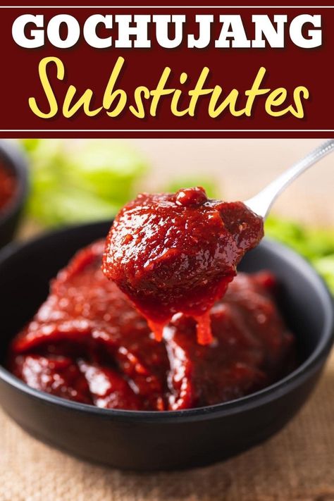 These gochujang substitutes are the next best thing! From miso to red pepper flakes to Sriracha, you'll love these replacements for Korean chili paste. Curry Spice Blend, Thai Chili Paste, Korean Chili Flakes, Korean Chili, Curry Spice, Korean Chili Paste, Red Chili Paste, Red Pepper Paste, Thai Chili Sauce