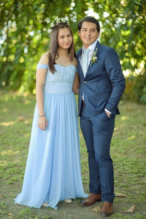 Navy Blue Suit And Dress Couple, Blue Motif Wedding, Family Photos Neutral Colors, Groom Navy Blue Suit, Blue Gown Dress, Wedding Family Photos, Reception Suits, Motif Wedding, Ice Blue Dress