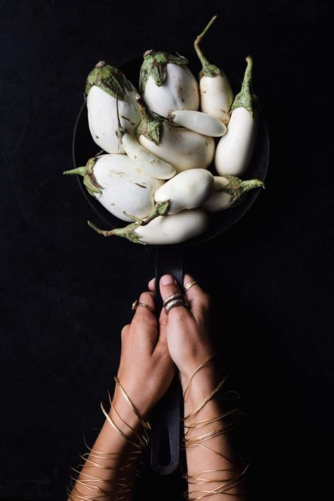 The word eggplant was originally applied to the white cultivators because they’re shaped just like an egg! See stunning images and learn all about white eggplants, from the different varieties to how to cook with them! #eggplant #whiteeggplant #whiteeggplants #nightshades White Eggplant Recipes, Food Photography Fruit, Eggplant Varieties, White Eggplant, Food Shots, Vegetables Photography, Eggplant Dishes, Beautiful Food Photography, Eggplant Recipes