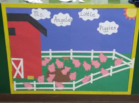 Farm bulletin board i did Pig Bulletin Board Ideas, Infant Bulletin Board, Farm Bulletin Board, Farm Classroom, Infant Room Daycare, Farm Week, Preschool Farm, Farm Theme Preschool, Farm Animal Crafts