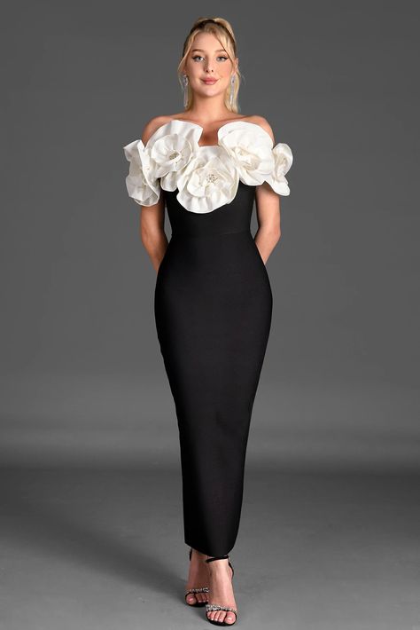 Rafail 3D Flower Bandage Dress - Women's Perfect Night Out Dress Flower Embellished Dress, Necklines For Wide Shoulders, Dress Flower Design, Dress To Impress A Day In Paris Theme, Formal Dresses Black Women, Black And White Dress Classy Elegant, Black Attire Wedding Guest, Black Dresses Elegant, Big Flower Dress