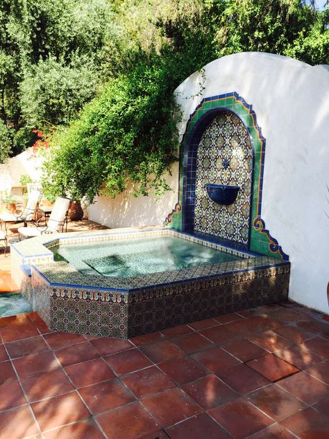 Spanish Style Hot Tub, Tiled Hot Tub, Tile Hot Tub, Mediterranean Fountain, Mexican Fountain, Spanish Fountain, Tile Fountain, Outdoor Jacuzzi, Spanish Courtyard